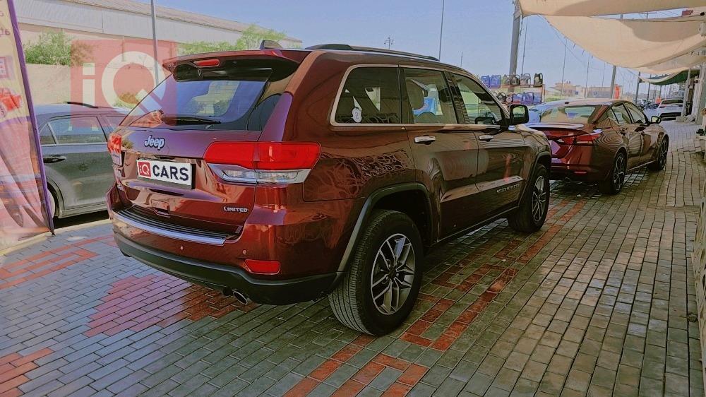 جيب جراند شيروكي